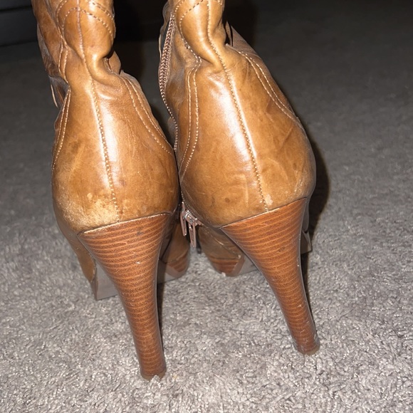 Jessica Simpson brown boots - Picture 3 of 8